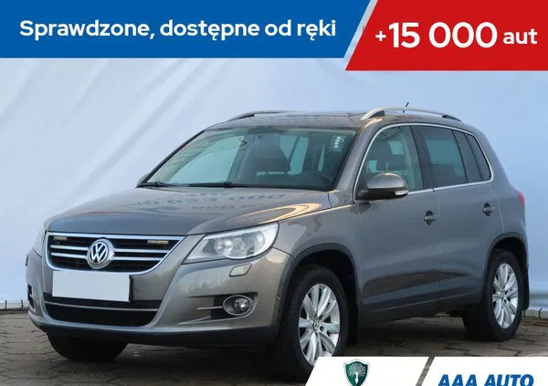 wielkopolskie Volkswagen Tiguan cena 41500 przebieg: 192709, rok produkcji 2010 z Maków Mazowiecki